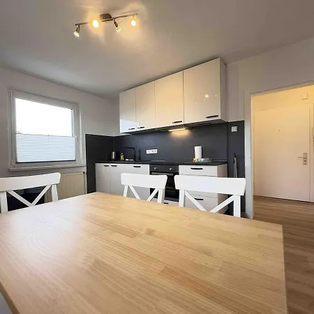 Leu111 Komfortable Monteurwohnung *